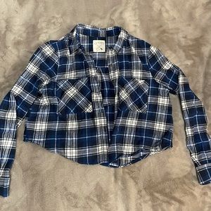 Small Blue and White Cropped Flannel
